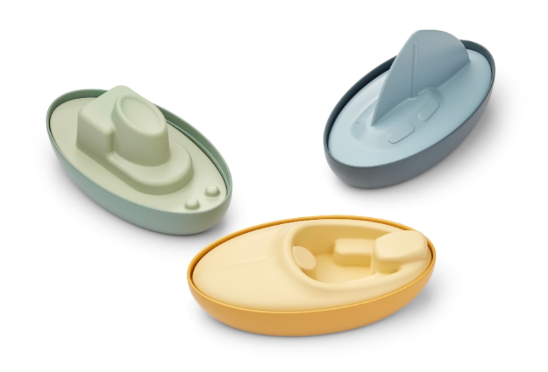 3 bateaux de bain bleus Deborah Liewood