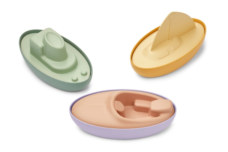 3 bateaux de bain jaunes Deborah Liewood