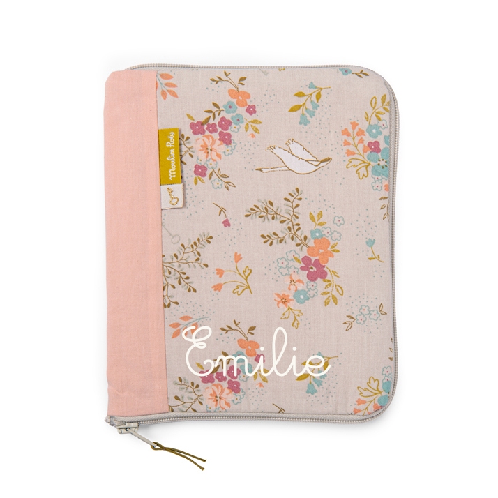 Protège carnet de santé à broder La petite école de danse Moulin Roty