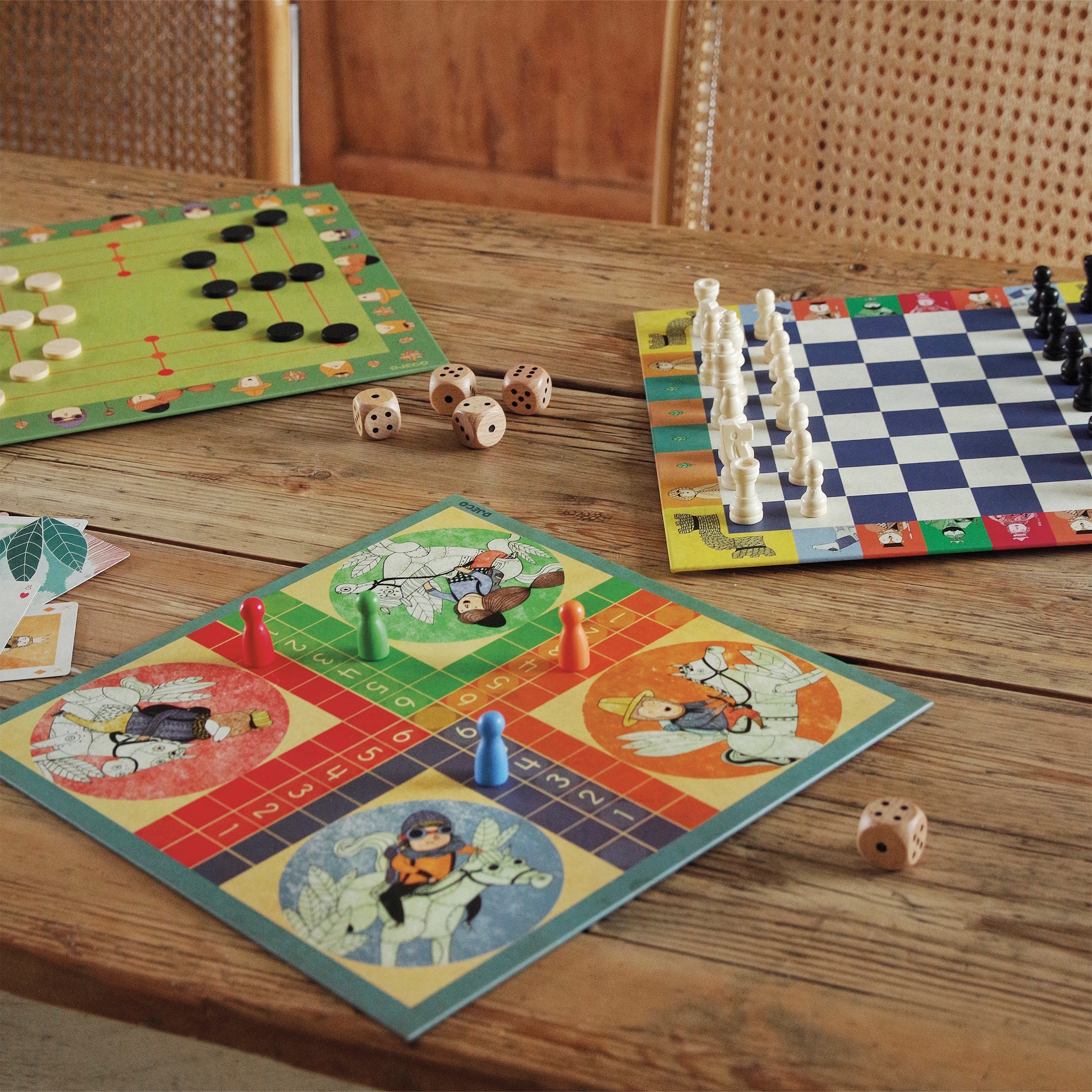 Coffret de jeux classic box 20 jeux Djeco