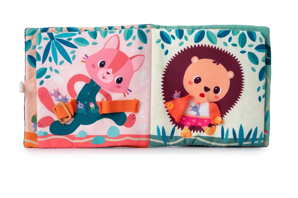 Livre tissu j'apprends a m'habiller Jules Lilliputiens