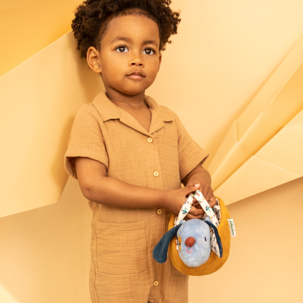 Peluche Jules le chien et son panier Lilliputiens