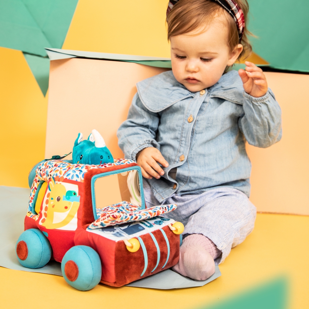 Voiture d'activites safari Jack Lilliputiens