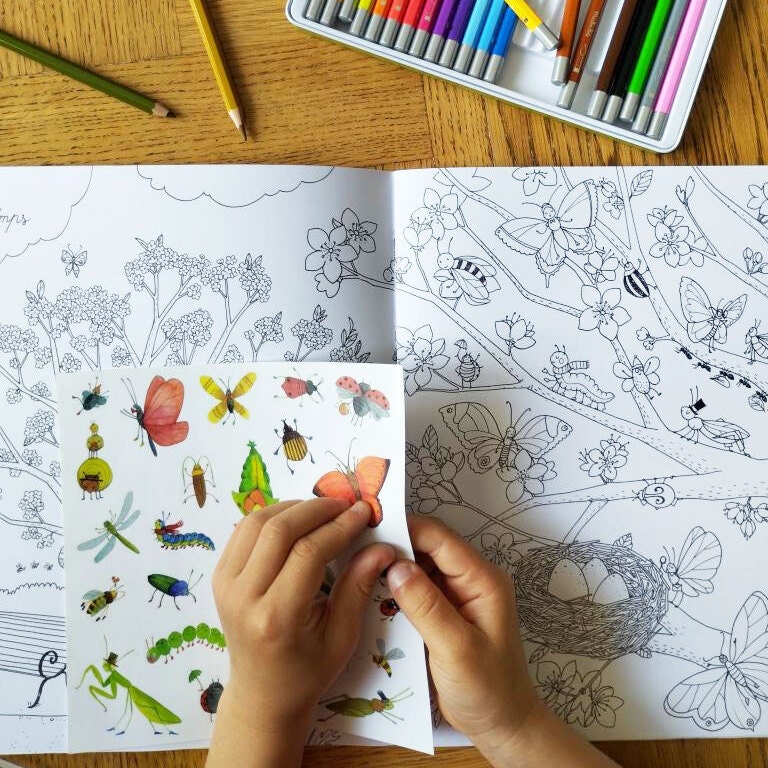 Cahier de coloriage et stickers Le botaniste Le Jardin du Moulin Moulin Roty