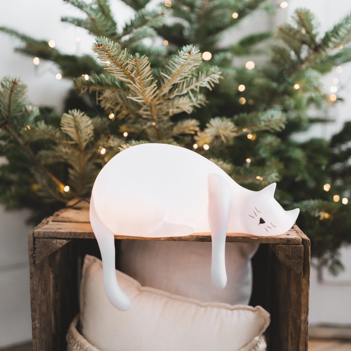 Lampe veilleuse Georges le Chat Rose in April