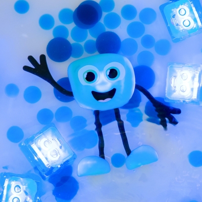 Coffret personnage Blair et cubes lumineux bleus Glo Pals