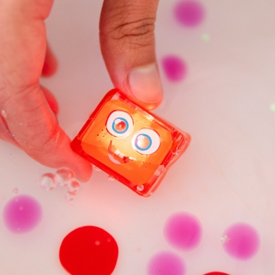 Cubes lumineux rouges Sammy Glo Pals