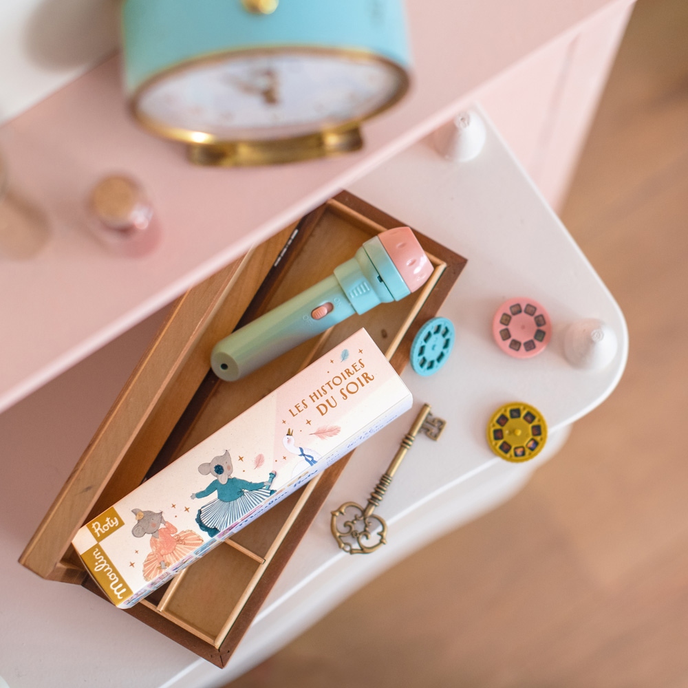 Lampe a histoires La petite ecole de danse